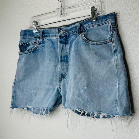 Levis 501 Light Blue Wash Button Fly Cutoff Refurbished Jean Shorts 36 - Picture 2 of 13